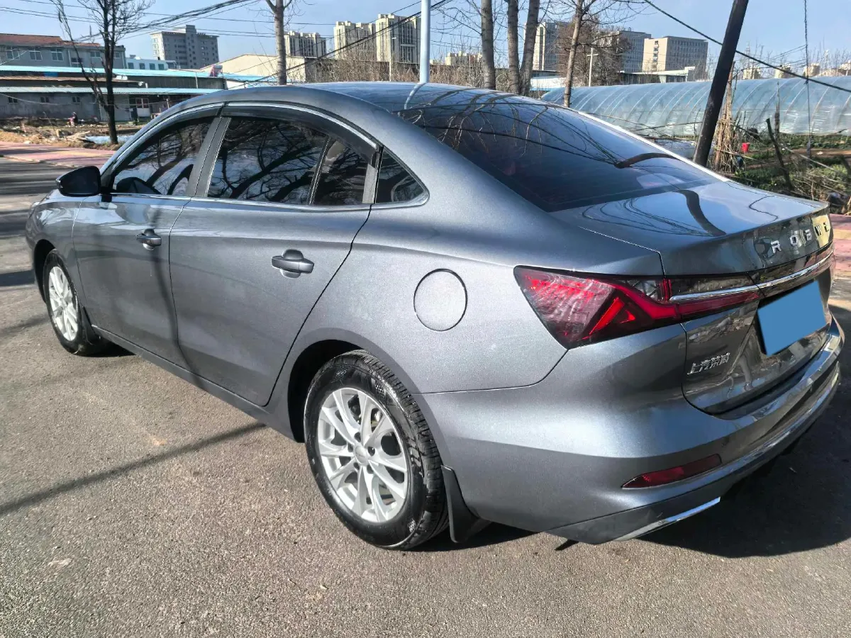 2023 Roewe i5 1.5L 129HP L4 CVT,autocango,china used car exporter,china ev exporter,chinese used car exporter,chinese used ev exporter