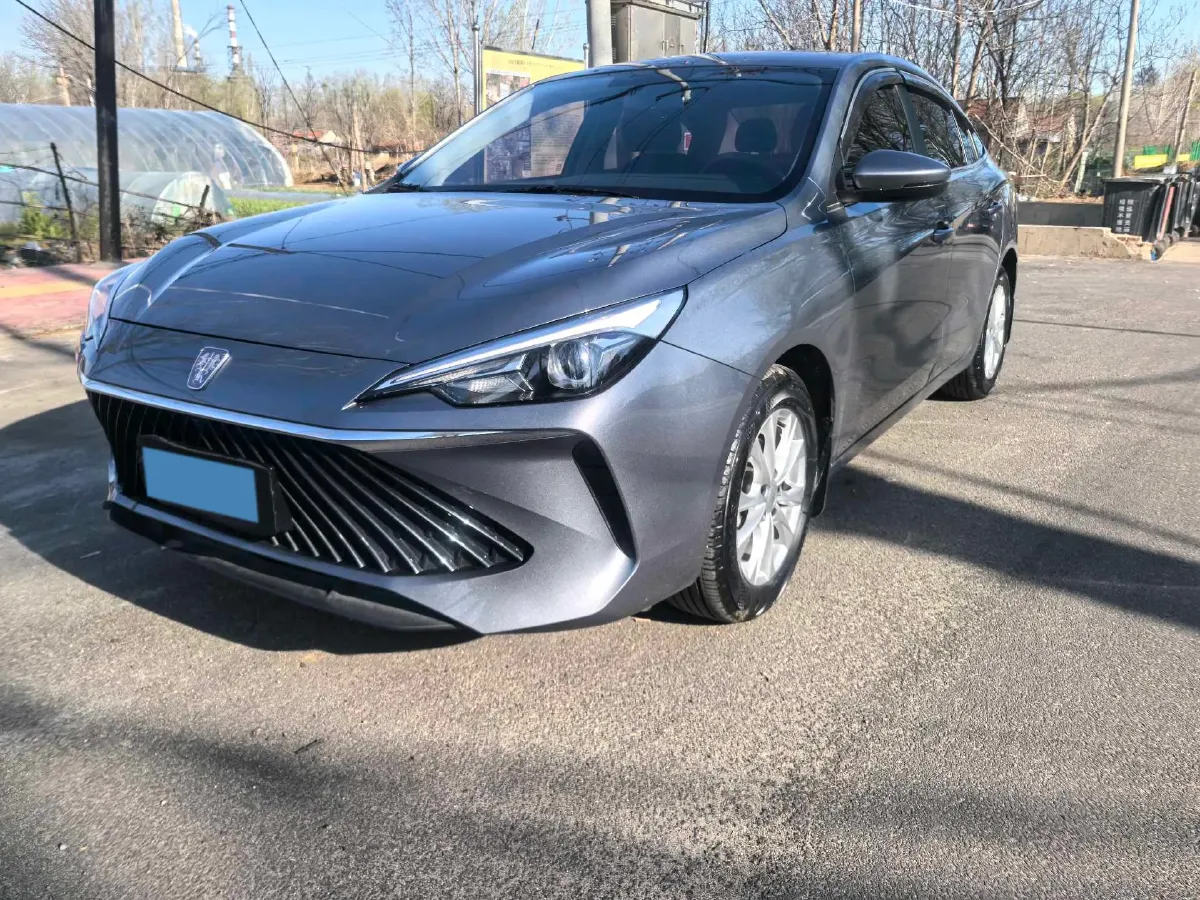 2023 Roewe i5 1.5L 129HP L4 CVT,autocango,china used car exporter,china ev exporter,chinese used car exporter,chinese used ev exporter