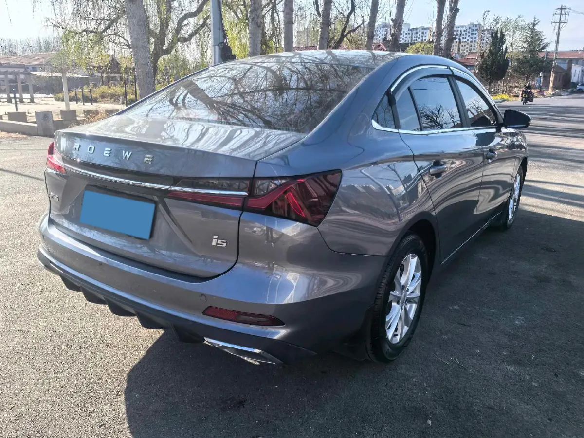 2023 Roewe i5 1.5L 129HP L4 CVT,autocango,china used car exporter,china ev exporter,chinese used car exporter,chinese used ev exporter