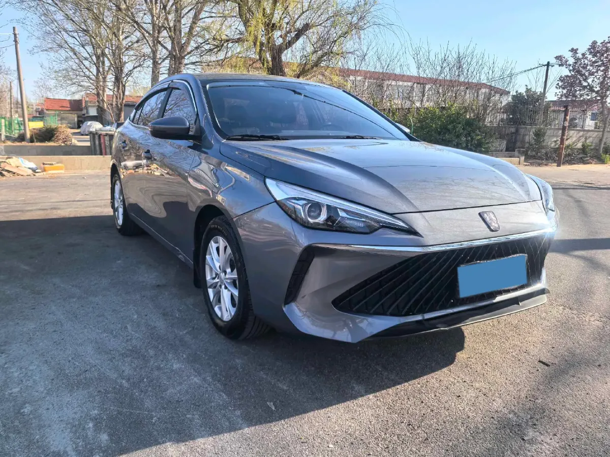 2023 Roewe i5 1.5L 129HP L4 CVT,autocango,china used car exporter,china ev exporter,chinese used car exporter,chinese used ev exporter