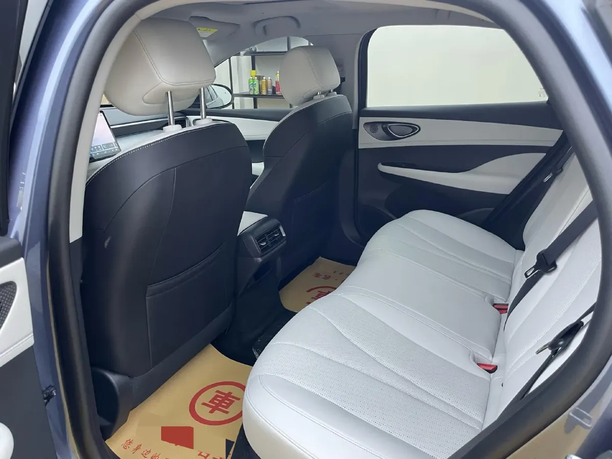 2025 BYD Seal05 DM-i 1.5L 101HP L4 E-CVT PHEV 15.87KWH,autocango,china used car exporter,china ev exporter,chinese used car exporter,chinese used ev exporter