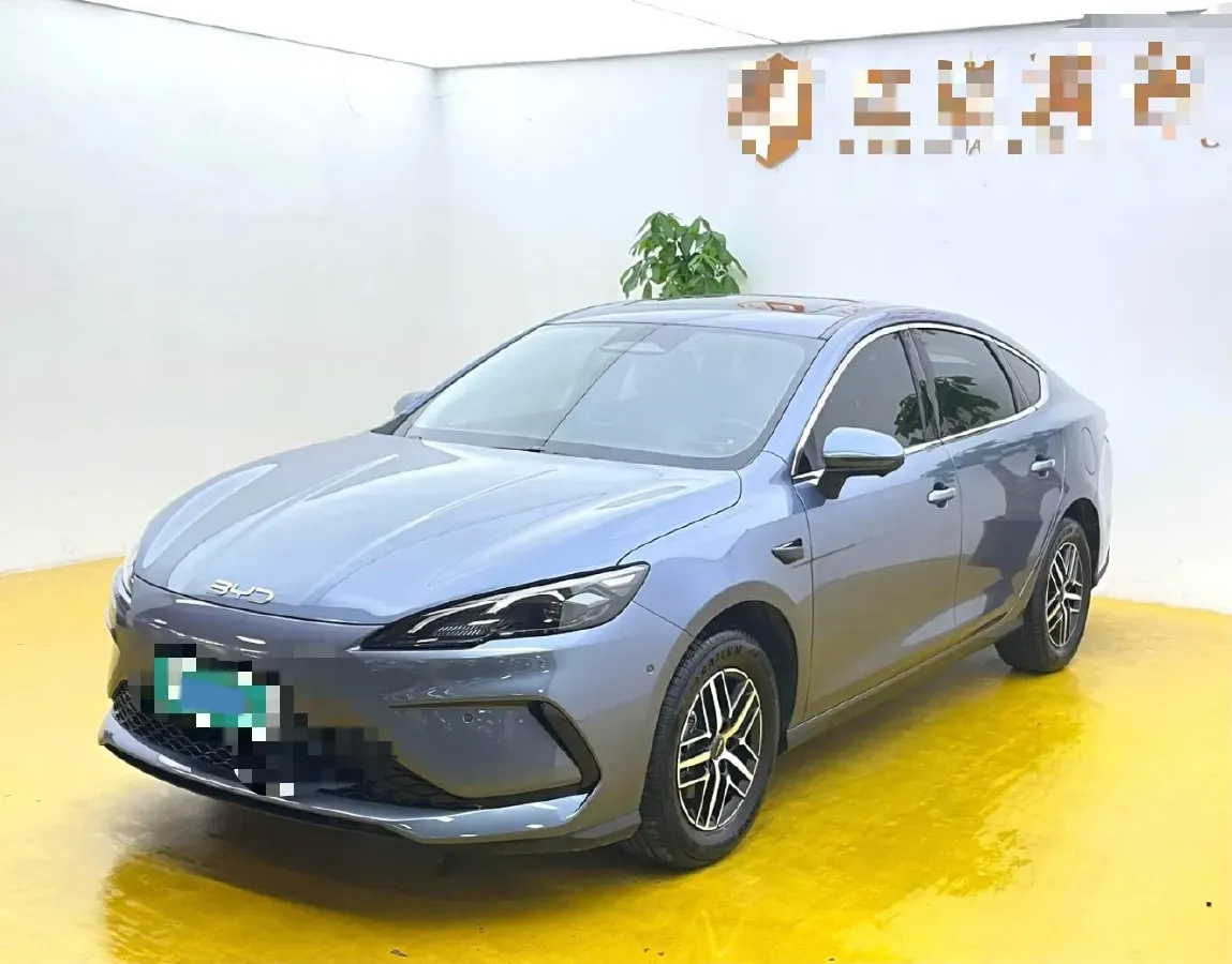 2025 BYD Seal05 DM-i 1.5L 101HP L4 E-CVT PHEV 15.87KWH,autocango,china used car exporter,china ev exporter,chinese used car exporter,chinese used ev exporter