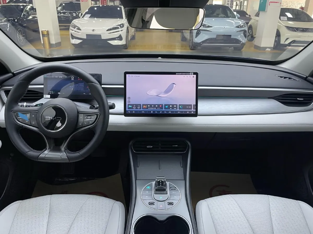 2025 BYD Seal05 DM-i 1.5L 101HP L4 E-CVT PHEV 15.87KWH,autocango,china used car exporter,china ev exporter,chinese used car exporter,chinese used ev exporter