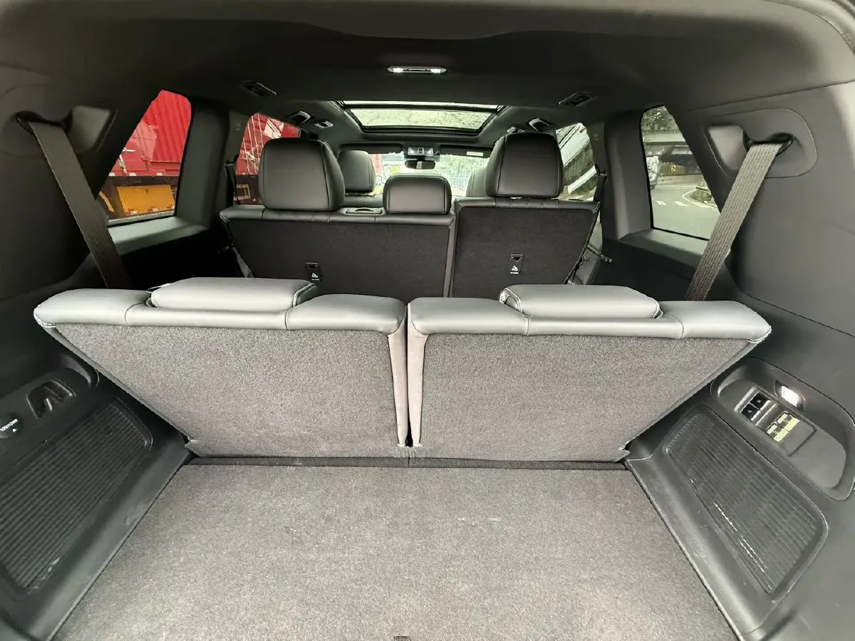 2022 GAC Trumpchi GS8 2.0T 190HP L4 E-CVT Hybrid,autocango,china used car exporter,china ev exporter,chinese used car exporter,chinese used ev exporter