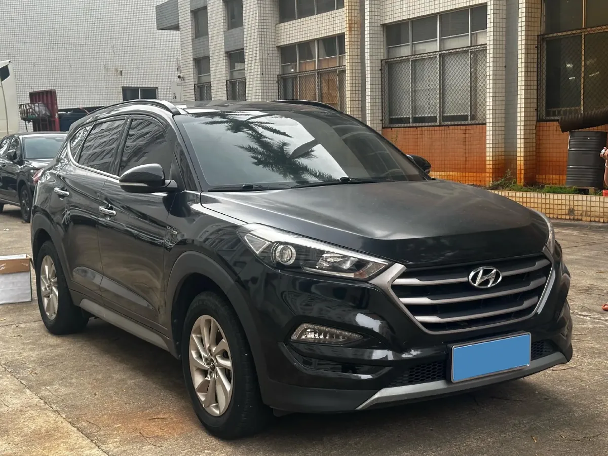 2018 Hyundai Tucson 1.6T 177HP L4 7DCT,autocango,china used car exporter,china ev exporter,chinese used car exporter,chinese used ev exporter