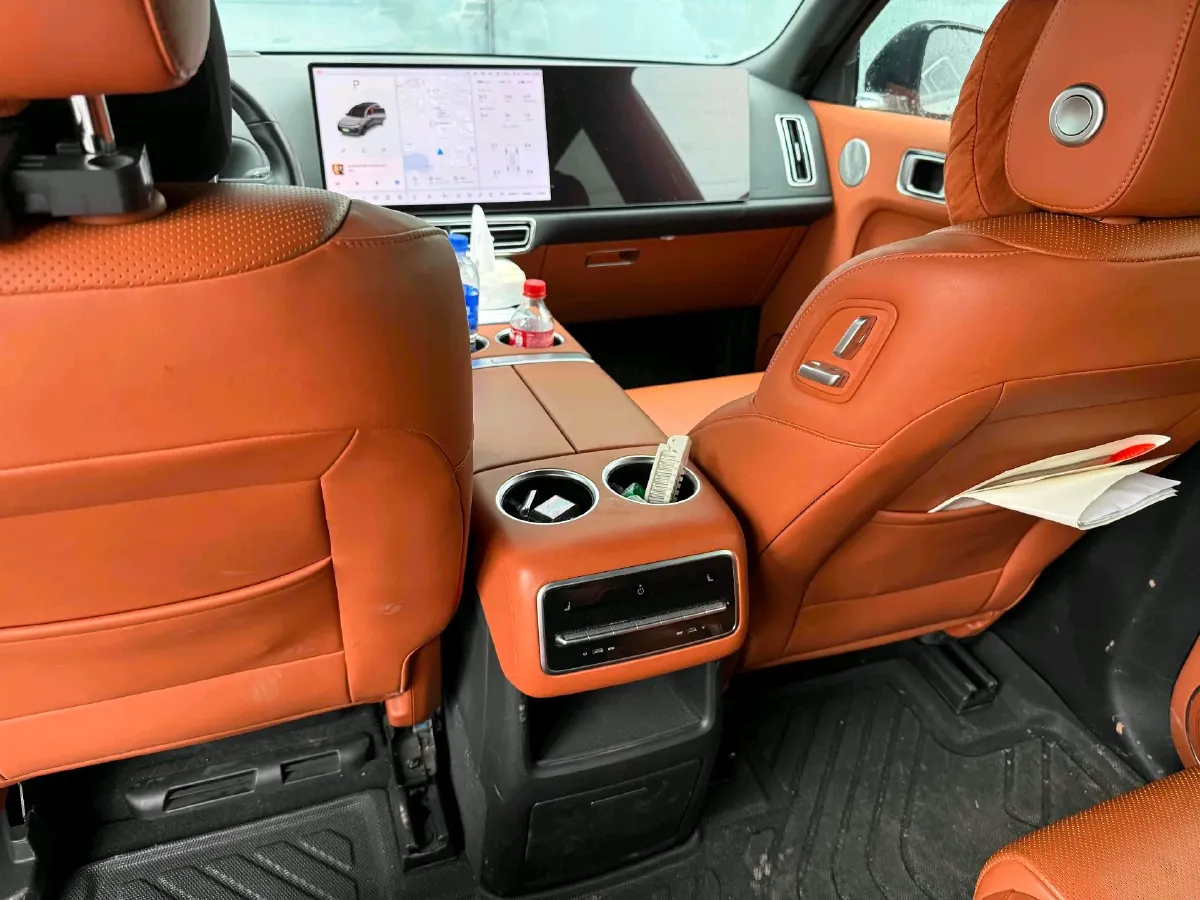 2023 Li L7 Range Extended 154HP REEV 40.9KWH,autocango,china used car exporter,china ev exporter,chinese used car exporter,chinese used ev exporter