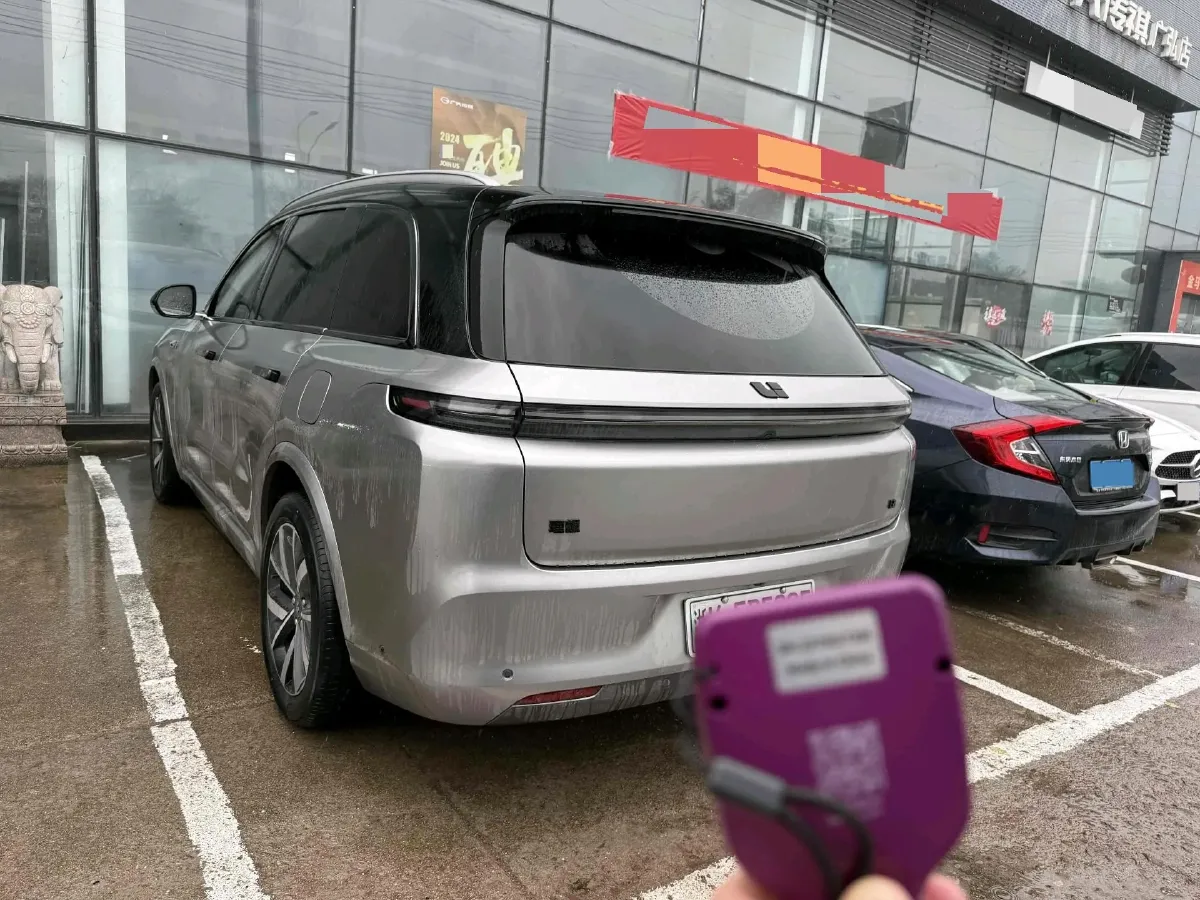 2023 Li L7 Range Extended 154HP REEV 40.9KWH,autocango,china used car exporter,china ev exporter,chinese used car exporter,chinese used ev exporter