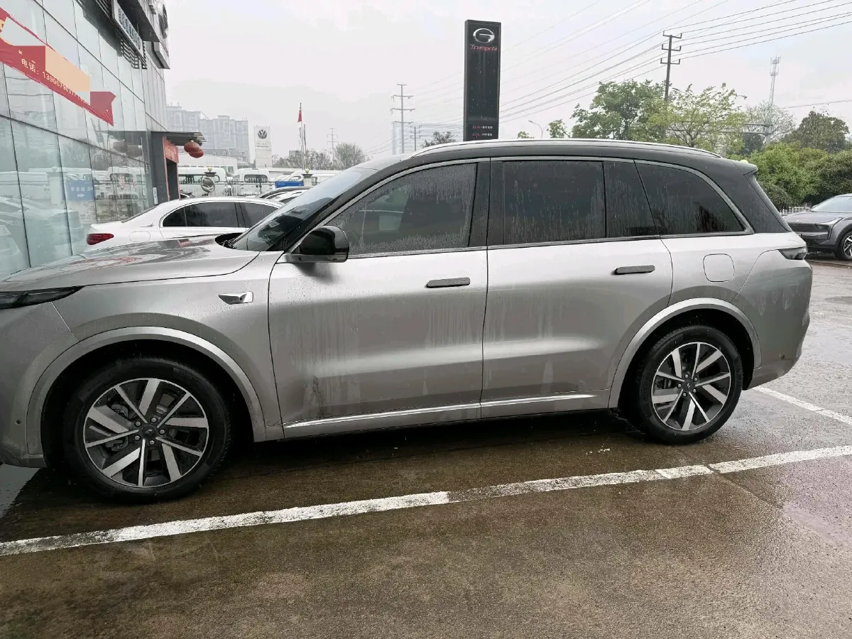 2023 Li L7 Range Extended 154HP REEV 40.9KWH,autocango,china used car exporter,china ev exporter,chinese used car exporter,chinese used ev exporter