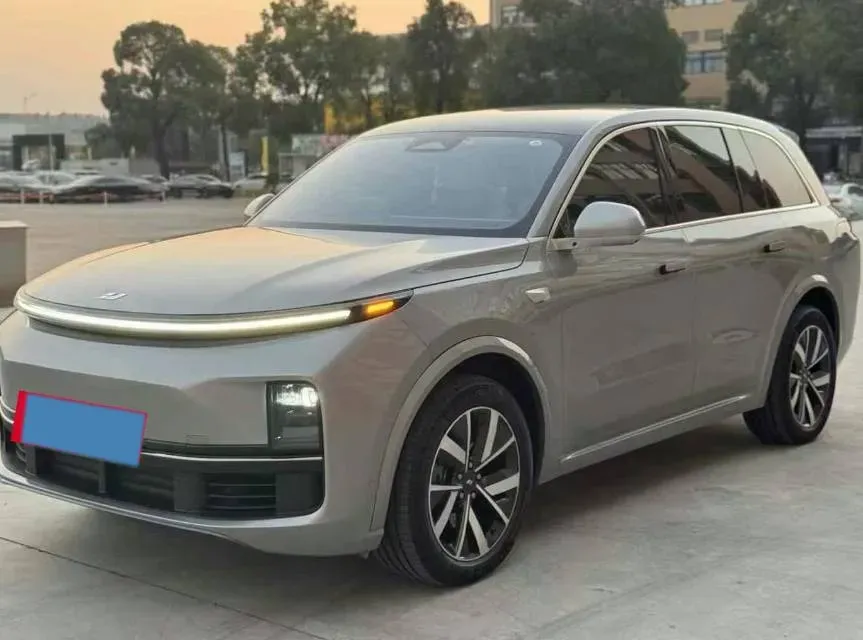 2023 Li L8 Range Extended 154HP REEV 40.9KWH,autocango,china used car exporter,china ev exporter,chinese used car exporter,chinese used ev exporter