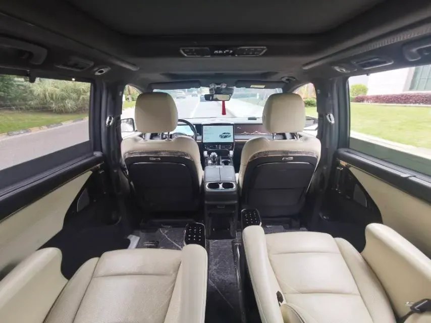 2023 GAC Trumpchi M8 2.0T 252HP L4 8AT,autocango,china used car exporter,china ev exporter,chinese used car exporter,chinese used ev exporter