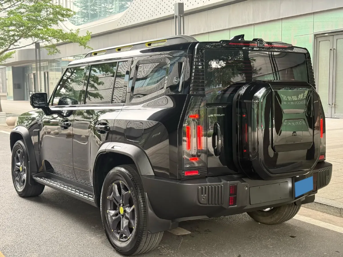 2023 Jetour Traveller 2.0T 254HP L4 7DCT,autocango,china used car exporter,china ev exporter,chinese used car exporter,chinese used ev exporter