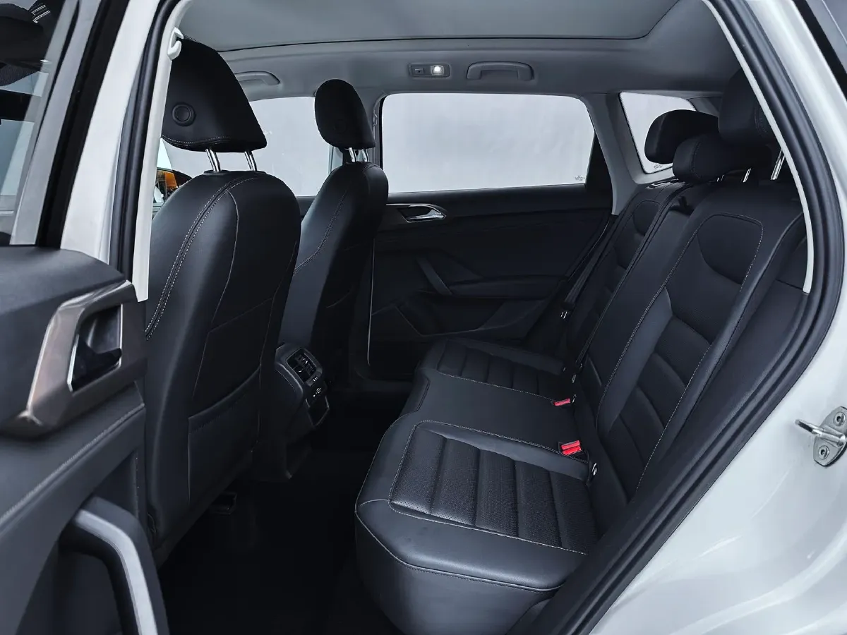 2021 Volkswagen Tharu 1.4T 150HP L4 7DCT,autocango,china used car exporter,china ev exporter,chinese used car exporter,chinese used ev exporter