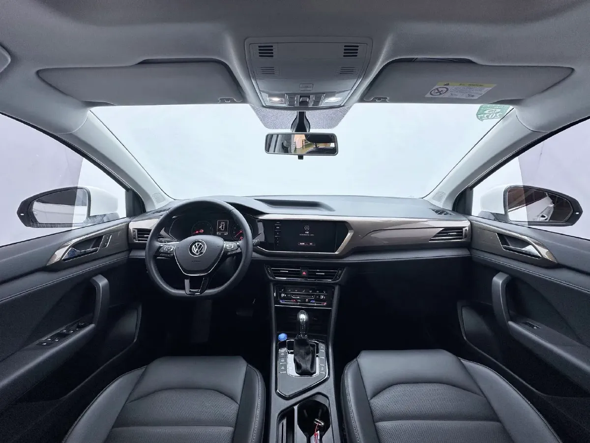 2021 Volkswagen Tharu 1.4T 150HP L4 7DCT,autocango,china used car exporter,china ev exporter,chinese used car exporter,chinese used ev exporter