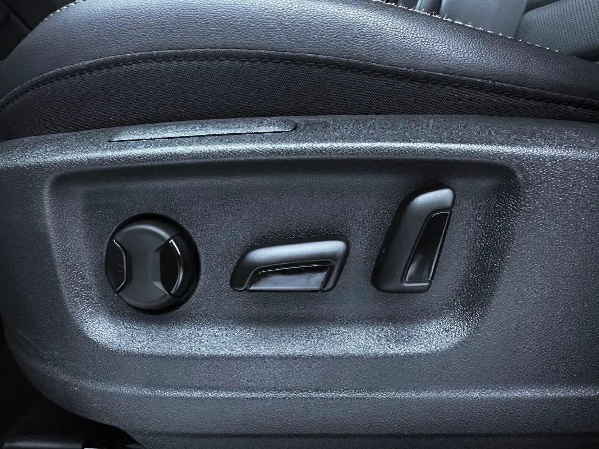 2021 Volkswagen Tharu 1.4T 150HP L4 7DCT,autocango,china used car exporter,china ev exporter,chinese used car exporter,chinese used ev exporter