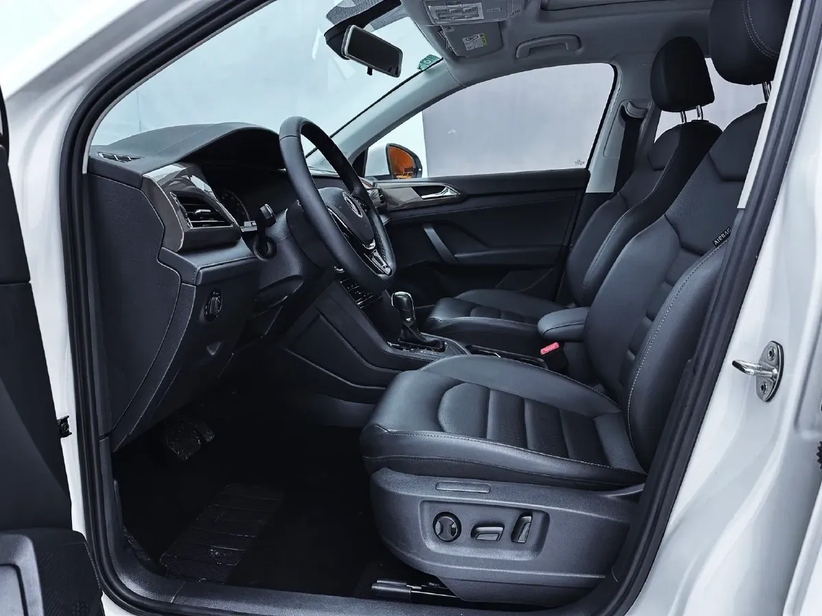 2021 Volkswagen Tharu 1.4T 150HP L4 7DCT,autocango,china used car exporter,china ev exporter,chinese used car exporter,chinese used ev exporter