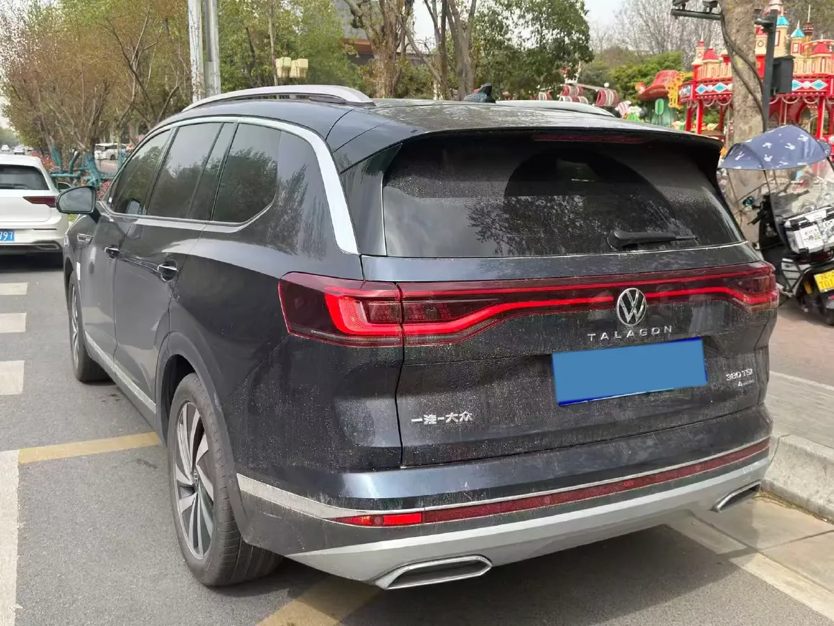 2021 Volkswagen Talagon 2.0T 220HP L4 7DCT,autocango,china used car exporter,china ev exporter,chinese used car exporter,chinese used ev exporter