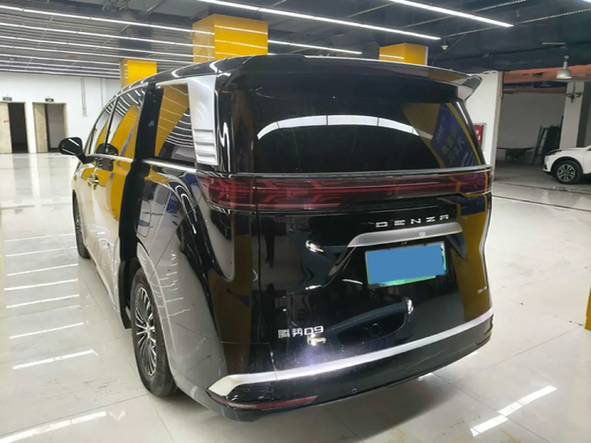 2022 Mercedes-Benz GLC Class 2.0T 197HP L4 9AT,autocango,china used car exporter,china ev exporter,chinese used car exporter,chinese used ev exporter