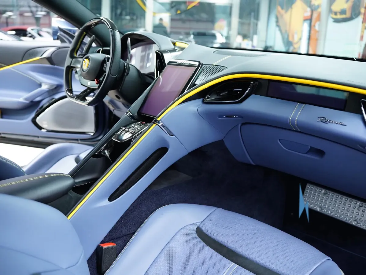 2020 Ferrari Roma 3.9T 620HP V8 8DCT,autocango,china used car exporter,china ev exporter,chinese used car exporter,chinese used ev exporter