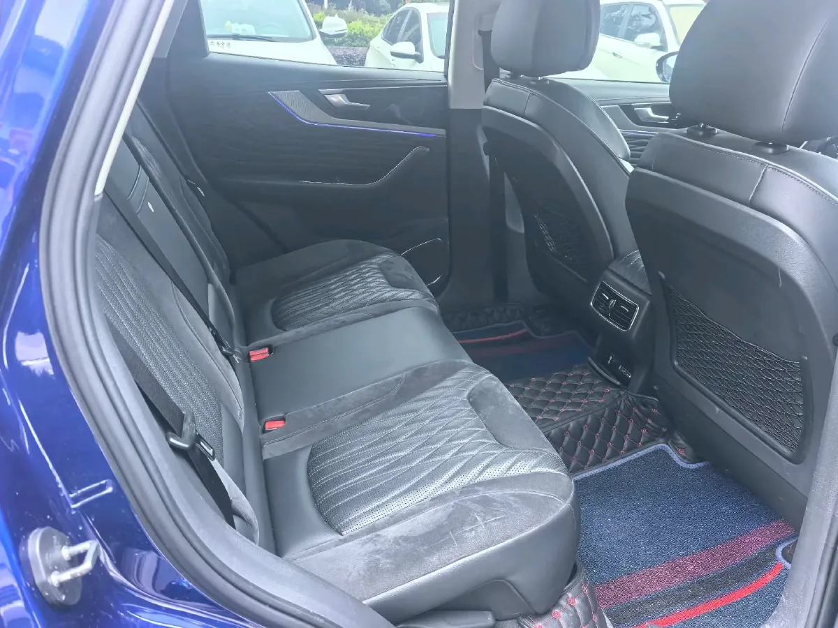 2022 HongQi HS5 2.0T 224HP L4 6AT,autocango,china used car exporter,china ev exporter,chinese used car exporter,chinese used ev exporter