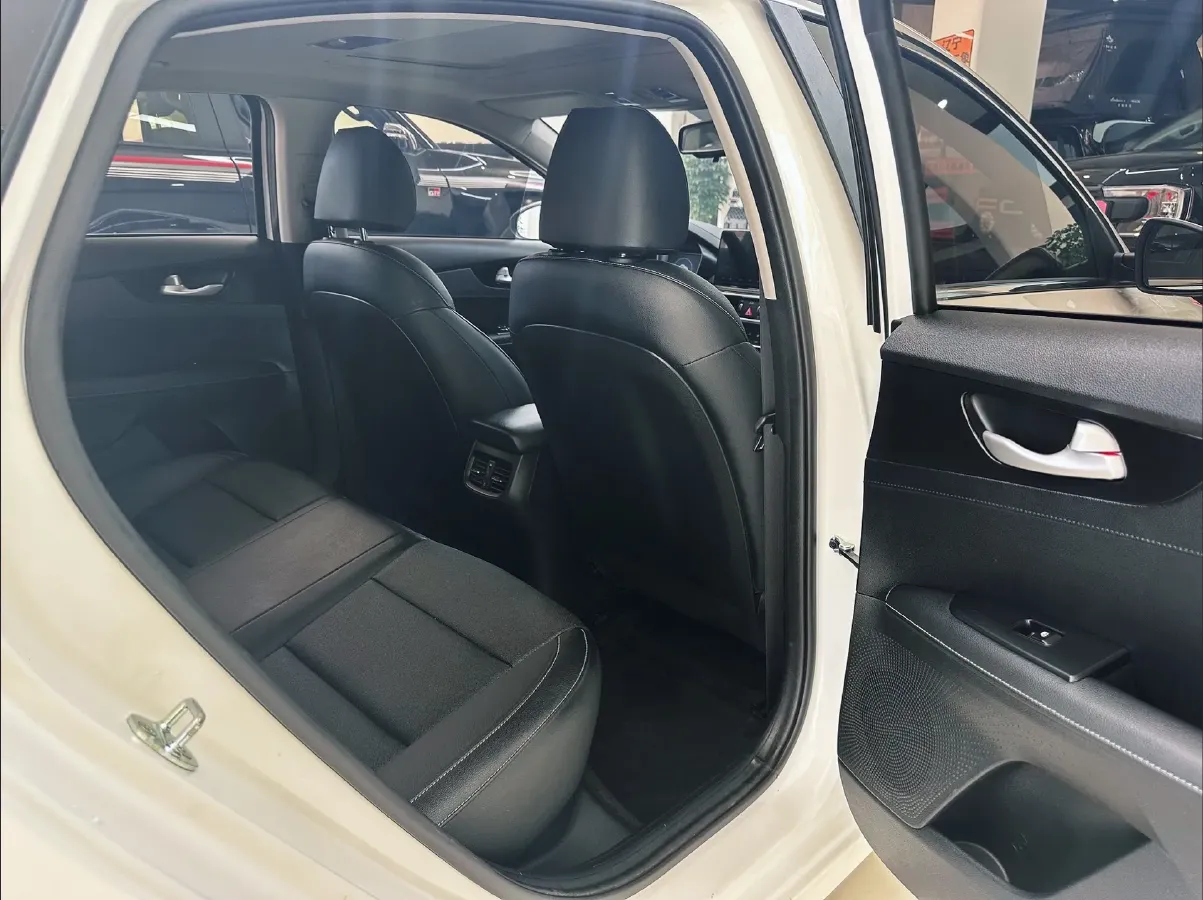 2021 Kia K3 1.5L 115HP L4 CVT,autocango,china used car exporter,china ev exporter,chinese used car exporter,chinese used ev exporter