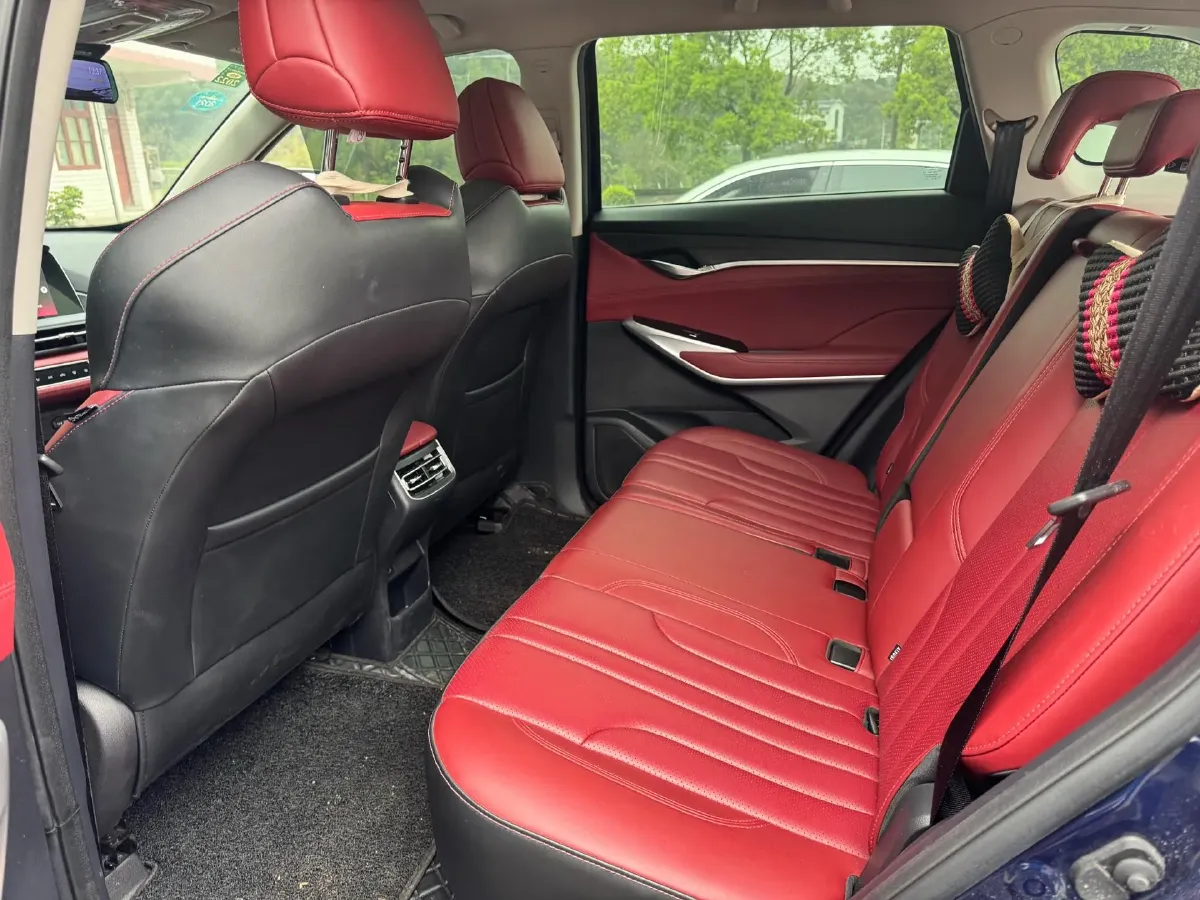 2020 ChangAn CS75 Plus 1.5T 178HP L4 6AT,autocango,china used car exporter,china ev exporter,chinese used car exporter,chinese used ev exporter