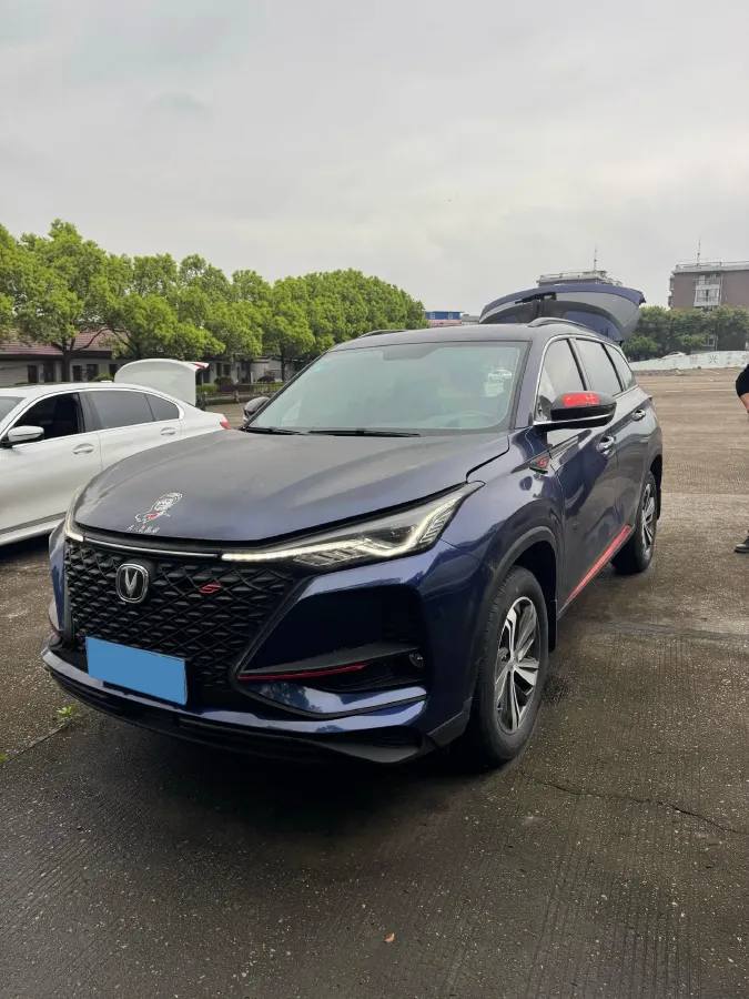 2020 ChangAn CS75 Plus 1.5T 178HP L4 6AT,autocango,china used car exporter,china ev exporter,chinese used car exporter,chinese used ev exporter
