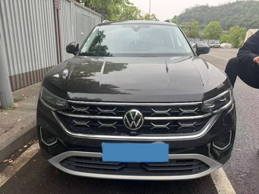 2024 Volkswagen Tayron 1.5T 160HP L4 7DCT,autocango,china used car exporter,china ev exporter,chinese used car exporter,chinese used ev exporter