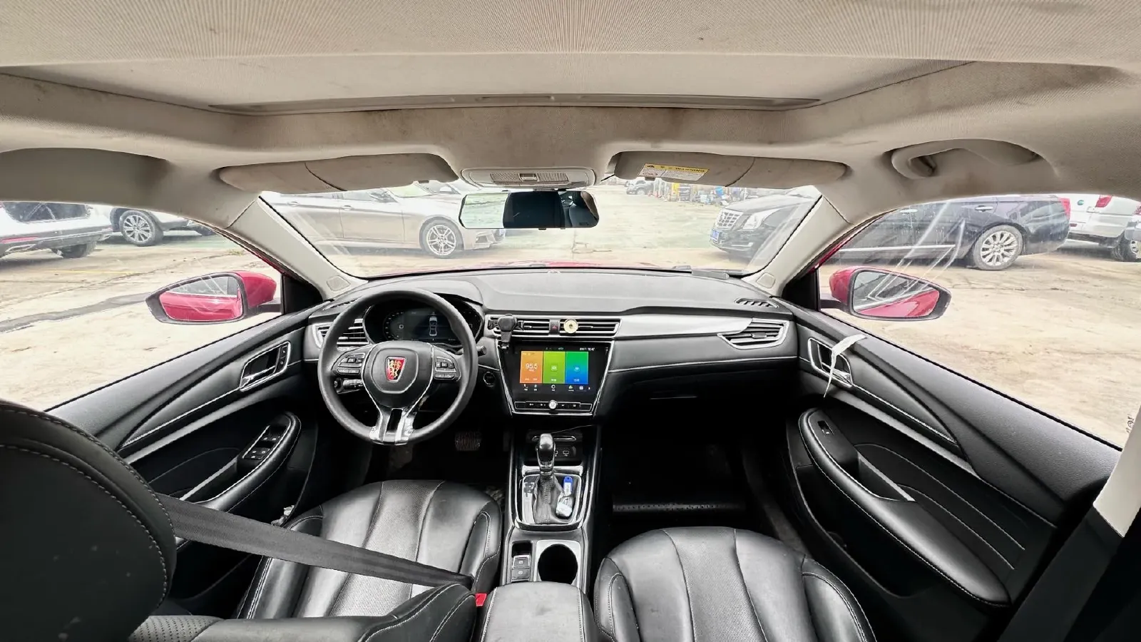 2020 Roewe i5 1.5L 120HP L4 CVT,autocango,china used car exporter,china ev exporter,chinese used car exporter,chinese used ev exporter