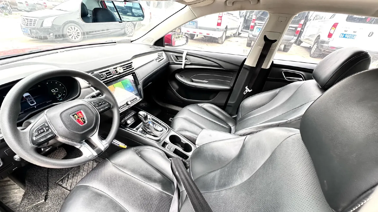 2020 Roewe i5 1.5L 120HP L4 CVT,autocango,china used car exporter,china ev exporter,chinese used car exporter,chinese used ev exporter