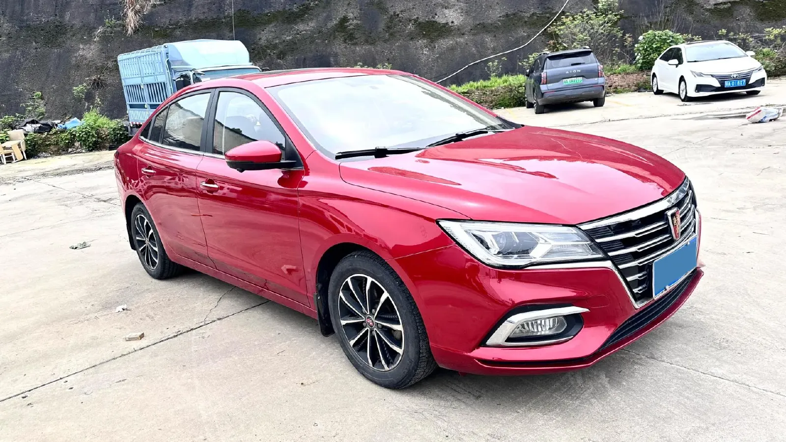 2020 Roewe i5 1.5L 120HP L4 CVT,autocango,china used car exporter,china ev exporter,chinese used car exporter,chinese used ev exporter