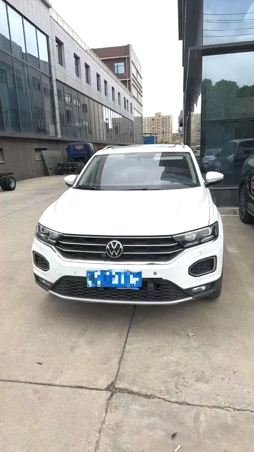 2021 Volkswagen T-Roc 1.4T 150HP L4 7DCT,autocango,china used car exporter,china ev exporter,chinese used car exporter,chinese used ev exporter