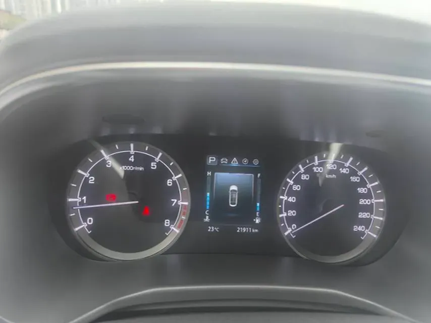 2021 ChangAn Raeton CC 1.5T 180HP L4 7DCT,autocango,china used car exporter,china ev exporter,chinese used car exporter,chinese used ev exporter