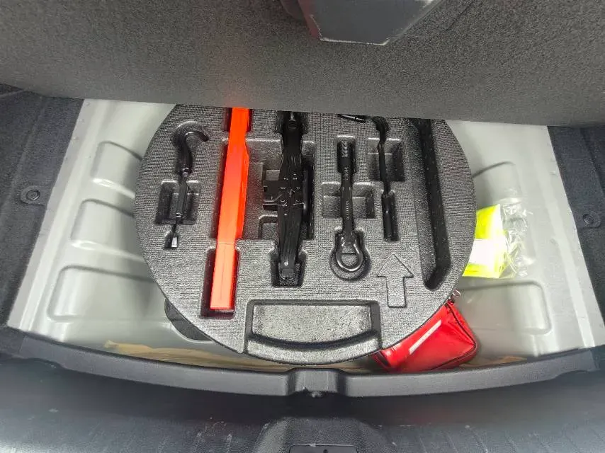 2021 ChangAn Raeton CC 1.5T 180HP L4 7DCT,autocango,china used car exporter,china ev exporter,chinese used car exporter,chinese used ev exporter