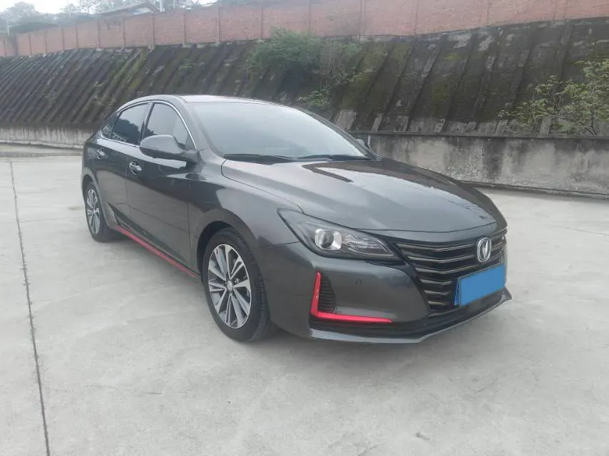 2021 ChangAn Raeton CC 1.5T 180HP L4 7DCT,autocango,china used car exporter,china ev exporter,chinese used car exporter,chinese used ev exporter