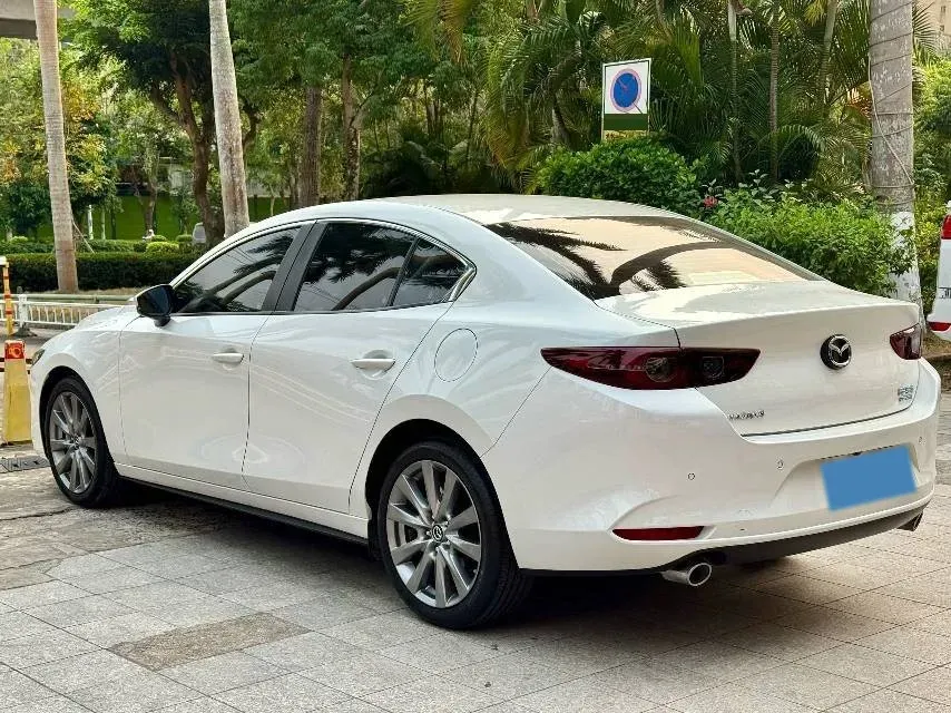 2023 Mazda 3 Axela 2.0L 158HP L4 6AT,autocango,china used car exporter,china ev exporter,chinese used car exporter,chinese used ev exporter