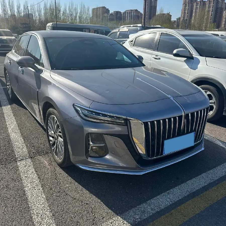 2023 HongQi H5 2.0T 224HP L4 8AT,autocango,china used car exporter,china ev exporter,chinese used car exporter,chinese used ev exporter