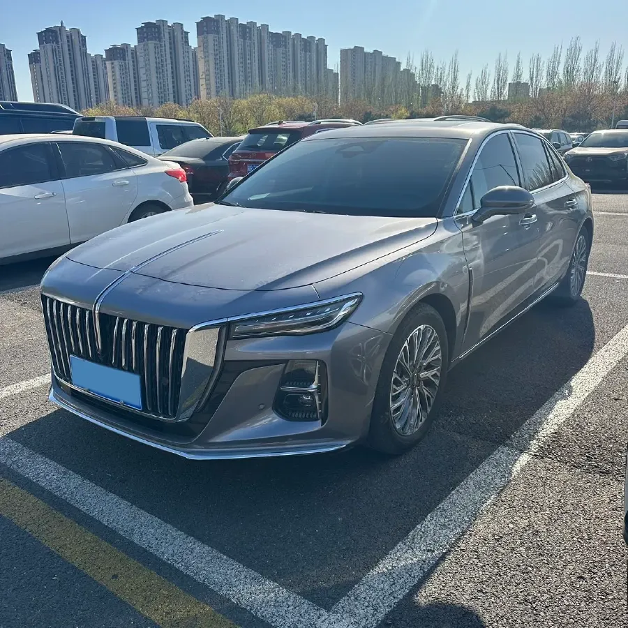 2023 HongQi H5 2.0T 224HP L4 8AT,autocango,china used car exporter,china ev exporter,chinese used car exporter,chinese used ev exporter