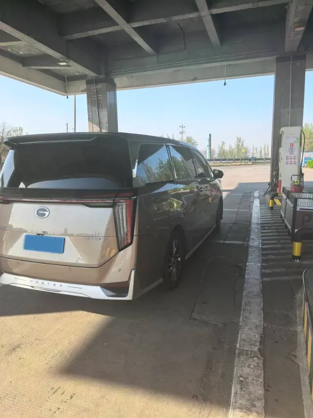 2023 GAC Trumpchi M8 2.0T 190HP L4 E-CVT Hybrid,autocango,china used car exporter,china ev exporter,chinese used car exporter,chinese used ev exporter