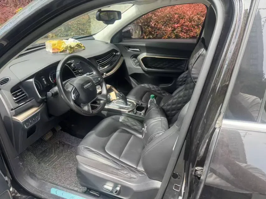 2021 Haval H6 1.5T 150HP L4 7DCT,autocango,china used car exporter,china ev exporter,chinese used car exporter,chinese used ev exporter