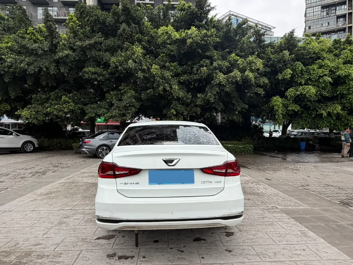 2021 Jetta VA3 1.5L 112HP L4 5MT,autocango,china used car exporter,china ev exporter,chinese used car exporter,chinese used ev exporter