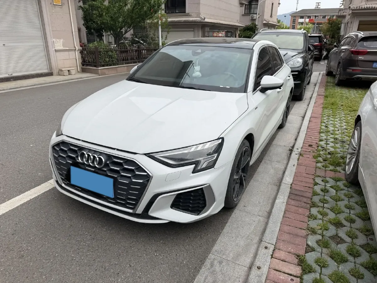 2022 Audi A3 1.4T 150HP L4 7DCT,autocango,china used car exporter,china ev exporter,chinese used car exporter,chinese used ev exporter