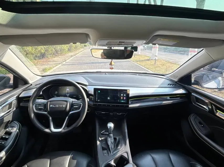 2021 Roewe i5 1.5L 120HP L4 CVT,autocango,china used car exporter,china ev exporter,chinese used car exporter,chinese used ev exporter