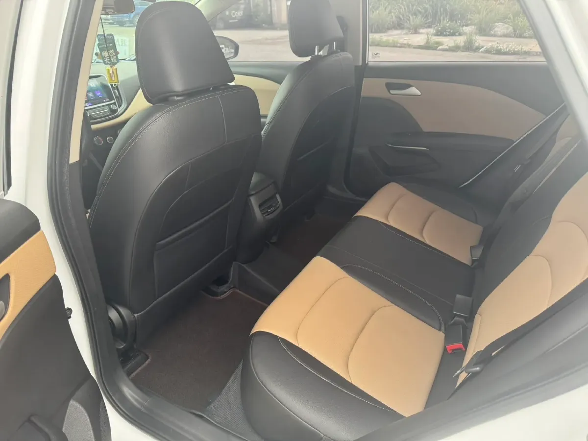 2022 Chevrolet Monza 1.5L 113HP L4 6AT,autocango,china used car exporter,china ev exporter,chinese used car exporter,chinese used ev exporter