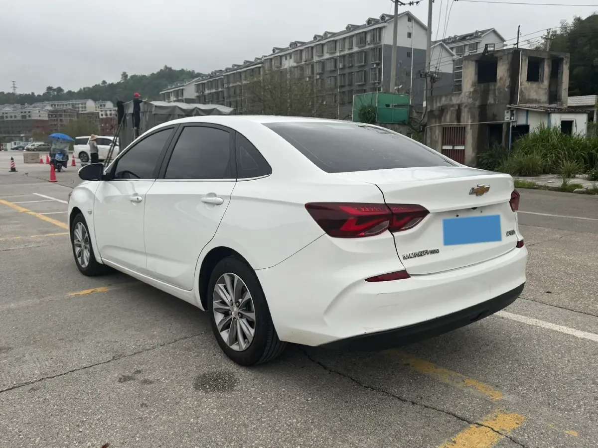 2022 Chevrolet Monza 1.5L 113HP L4 6AT,autocango,china used car exporter,china ev exporter,chinese used car exporter,chinese used ev exporter