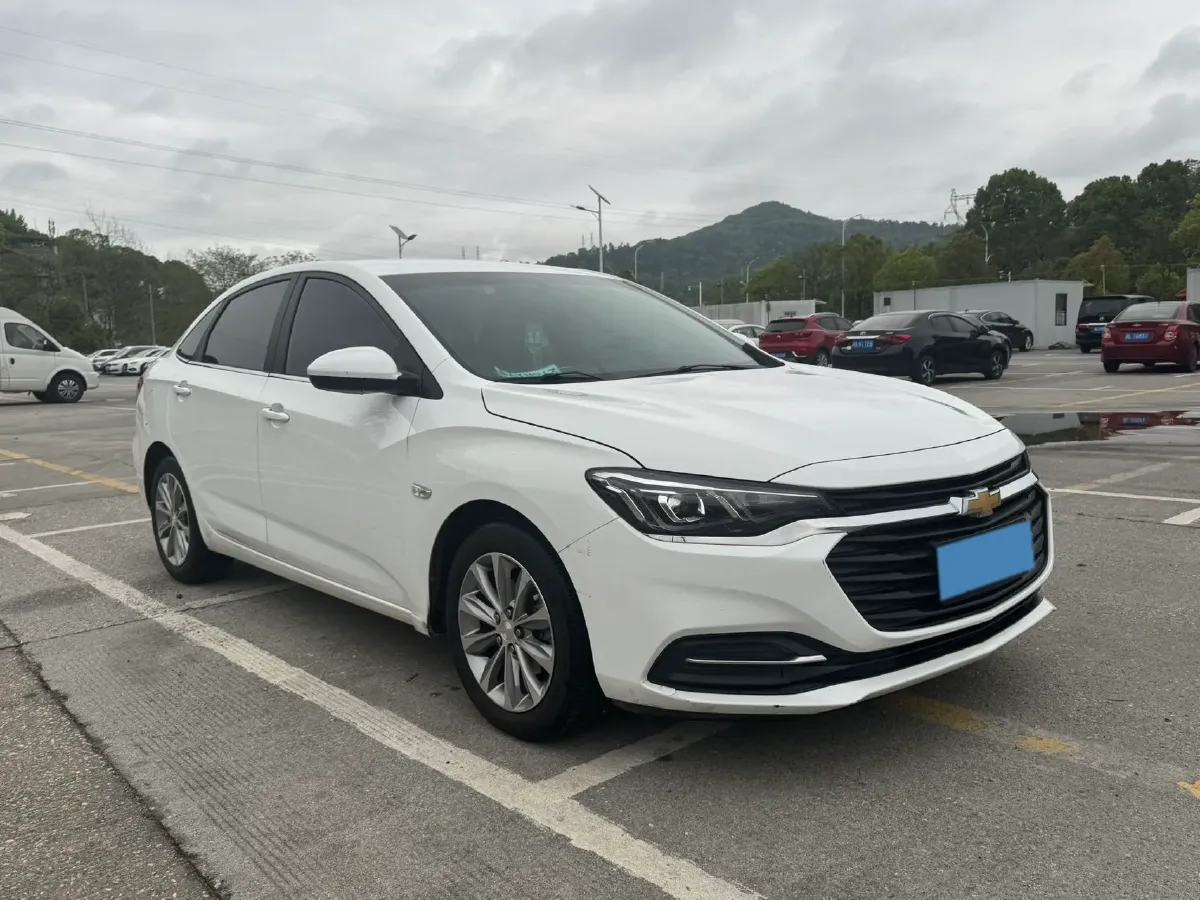 2022 Chevrolet Monza 1.5L 113HP L4 6AT,autocango,china used car exporter,china ev exporter,chinese used car exporter,chinese used ev exporter