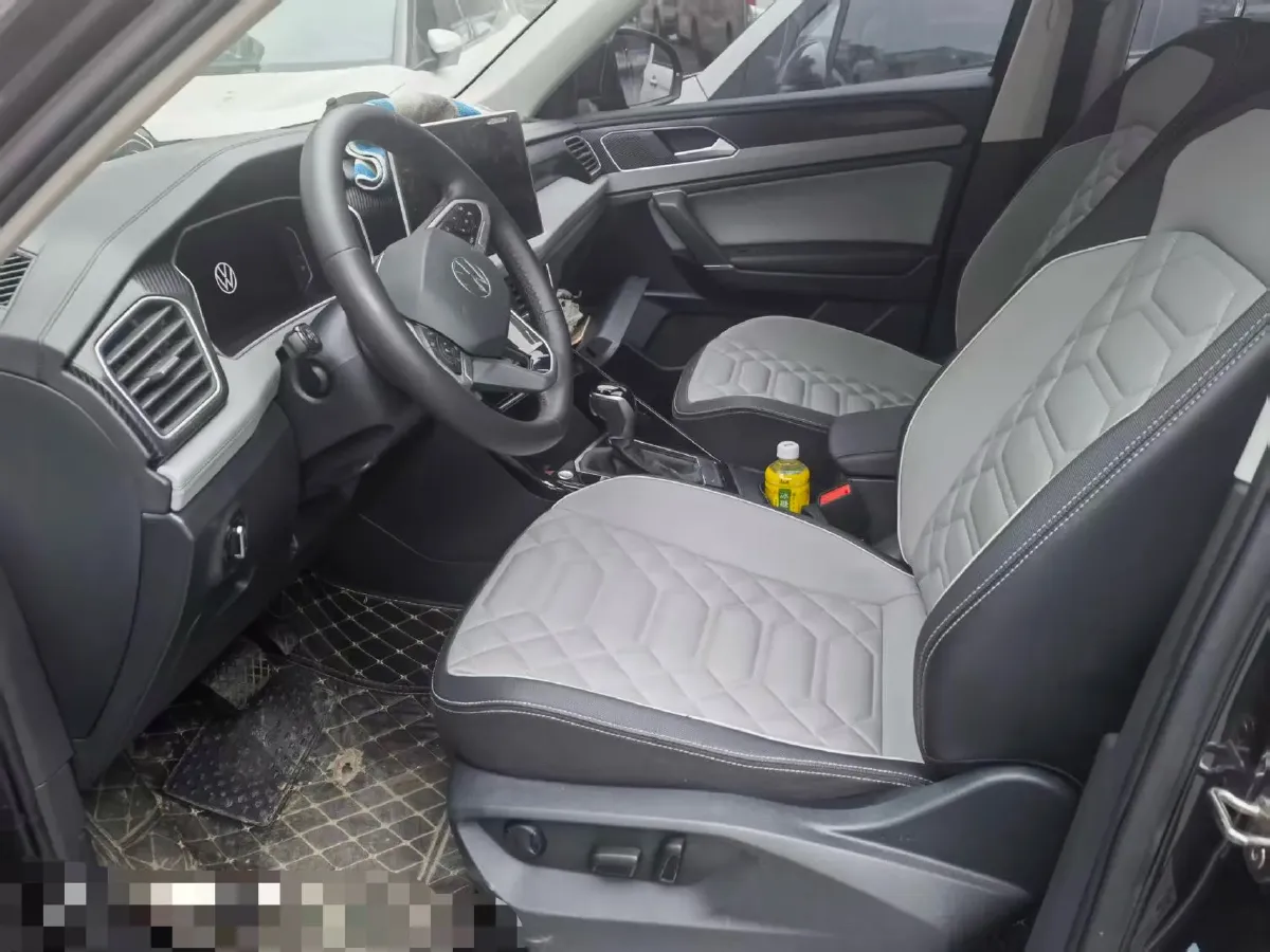 2024 Volkswagen Tayron 2.0T 186HP L4 7DCT,autocango,china used car exporter,china ev exporter,chinese used car exporter,chinese used ev exporter