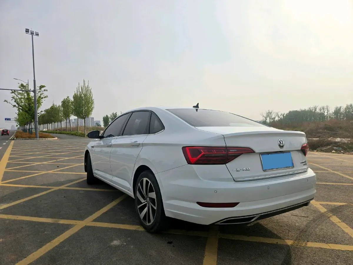 2022 Volkswagen Sagitar 1.4T 150HP L4 7DCT,autocango,china used car exporter,china ev exporter,chinese used car exporter,chinese used ev exporter