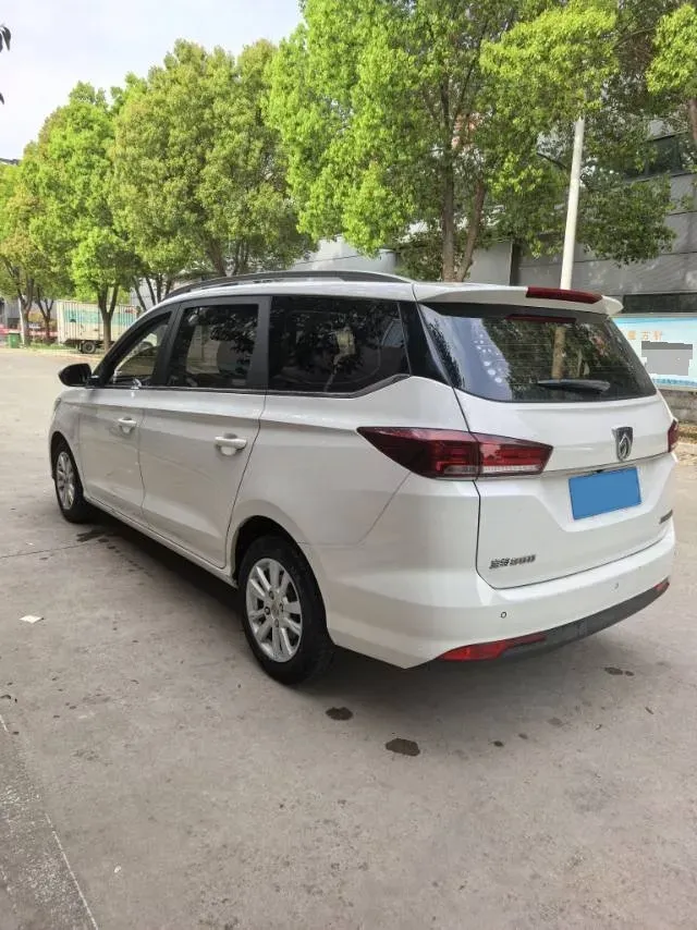 2019 BaoJun 360 1.5L 105HP L4 CVT,autocango,china used car exporter,china ev exporter,chinese used car exporter,chinese used ev exporter