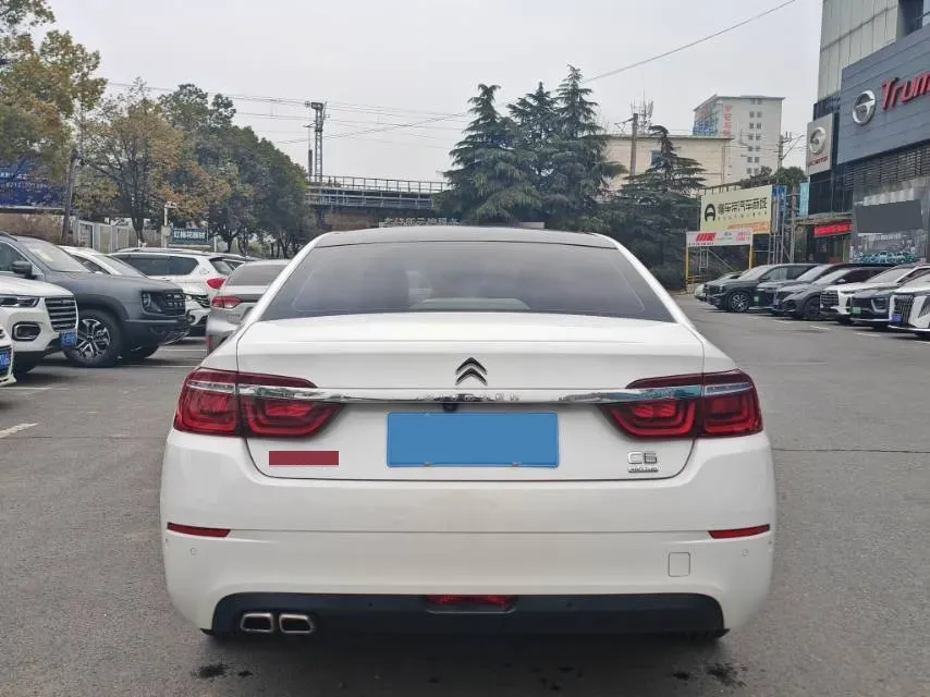 2018 Citroen C6 1.8T 204HP L4 6AT,autocango,china used car exporter,china ev exporter,chinese used car exporter,chinese used ev exporter