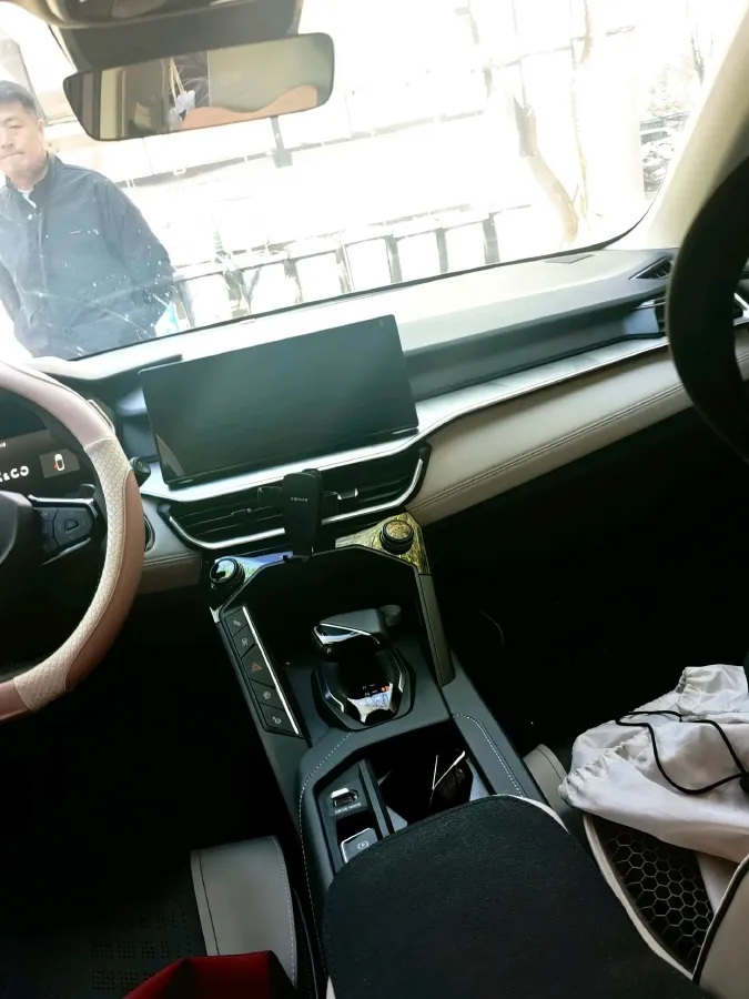 2023 LYNK&CO 03 1.5T 181HP L4 7DCT,autocango,china used car exporter,china ev exporter,chinese used car exporter,chinese used ev exporter